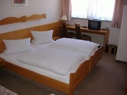Hotel Zum Grunen Wald Villmar Buitenkant foto